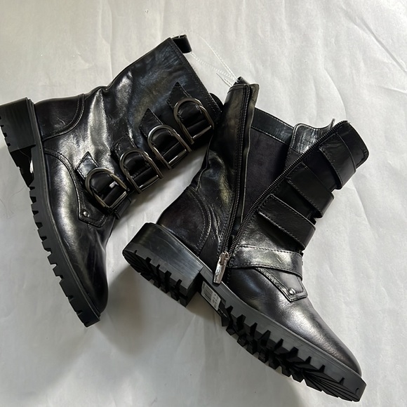 Vince Camuto Frishea Bootie.